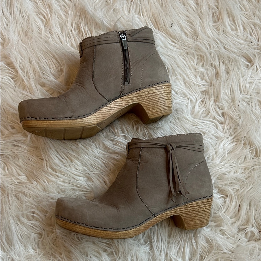 Dansko Taupe Leather Mules